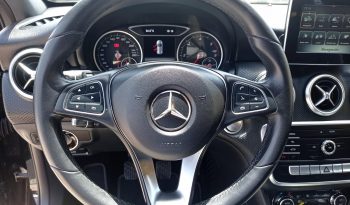 MERCEDES CLASE A 180D BE EDITION, 2017 completo